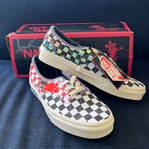 Stranger Things Vans Women’s 7.5